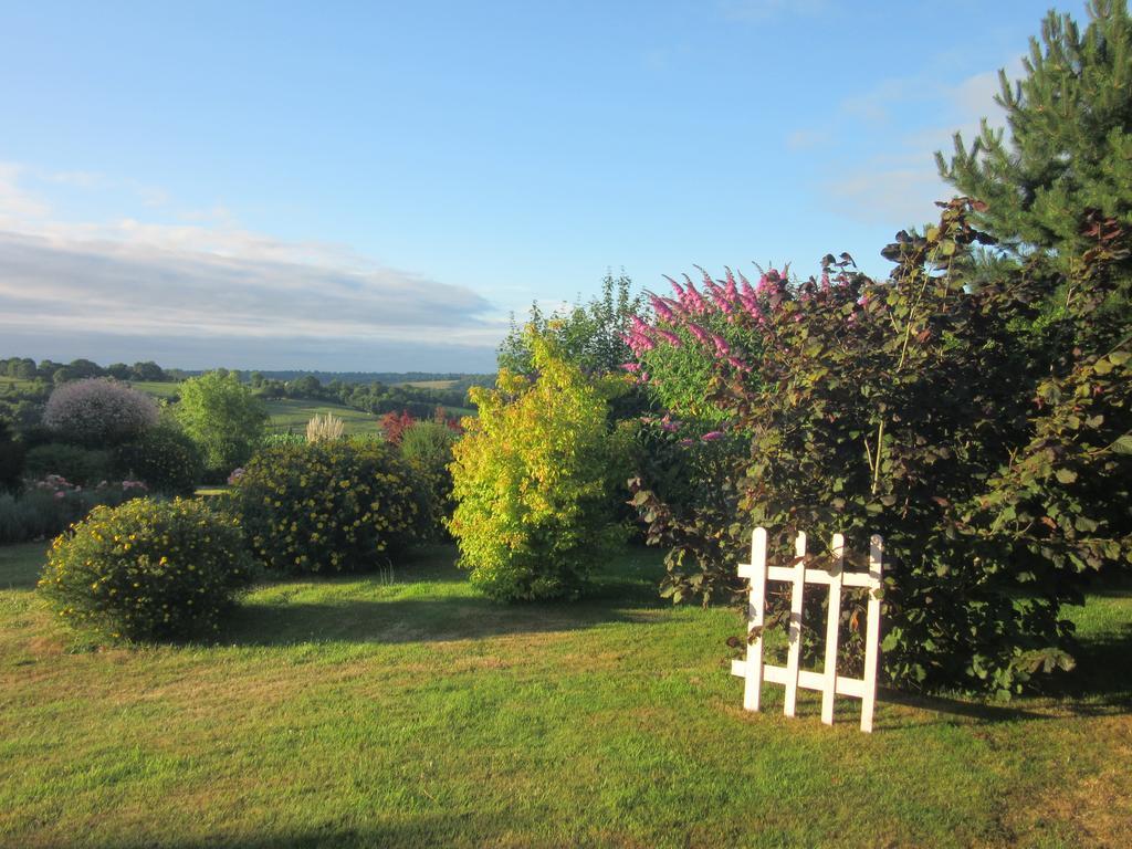 Le Clos Lauradiere Cormeilles  Buitenkant foto