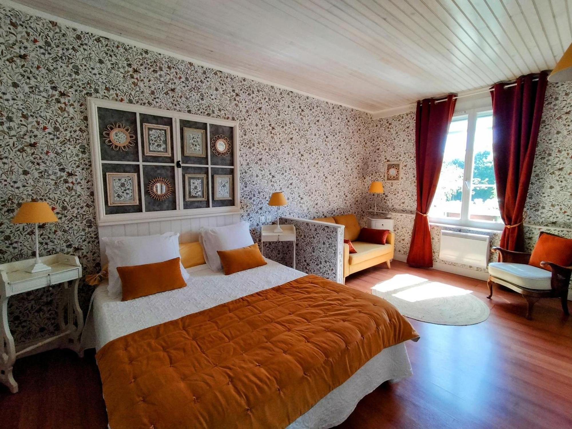 Le Clos Lauradiere Cormeilles  Buitenkant foto